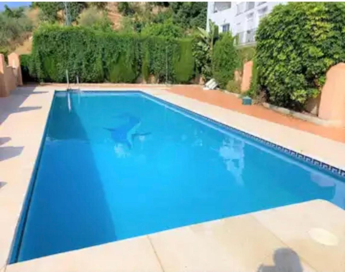 Precioso Apartamento En Complejo Residencial. Alcaucin Exterior photo